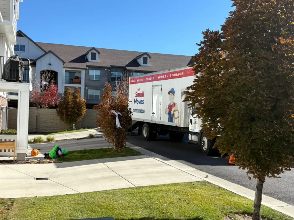 Long distance movers Salt Lake City residents trust at Draper home